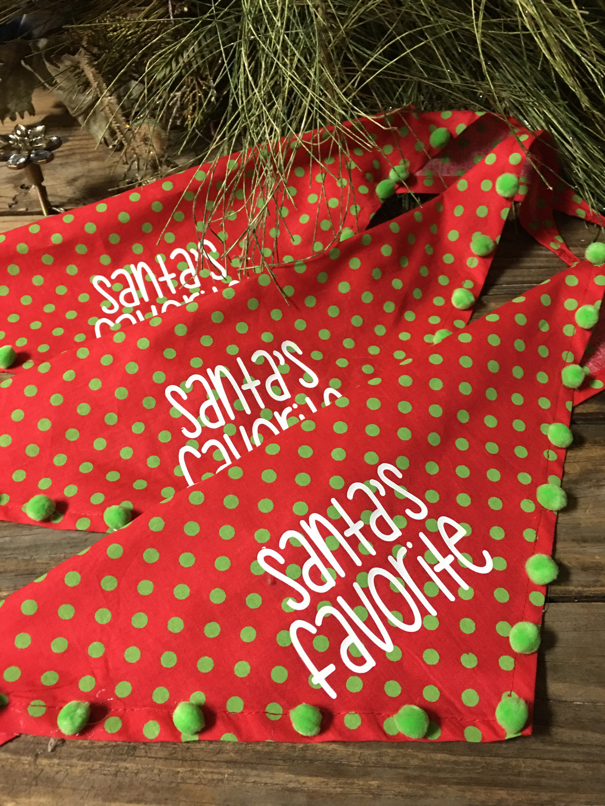 Santa’s favorite dog bandana