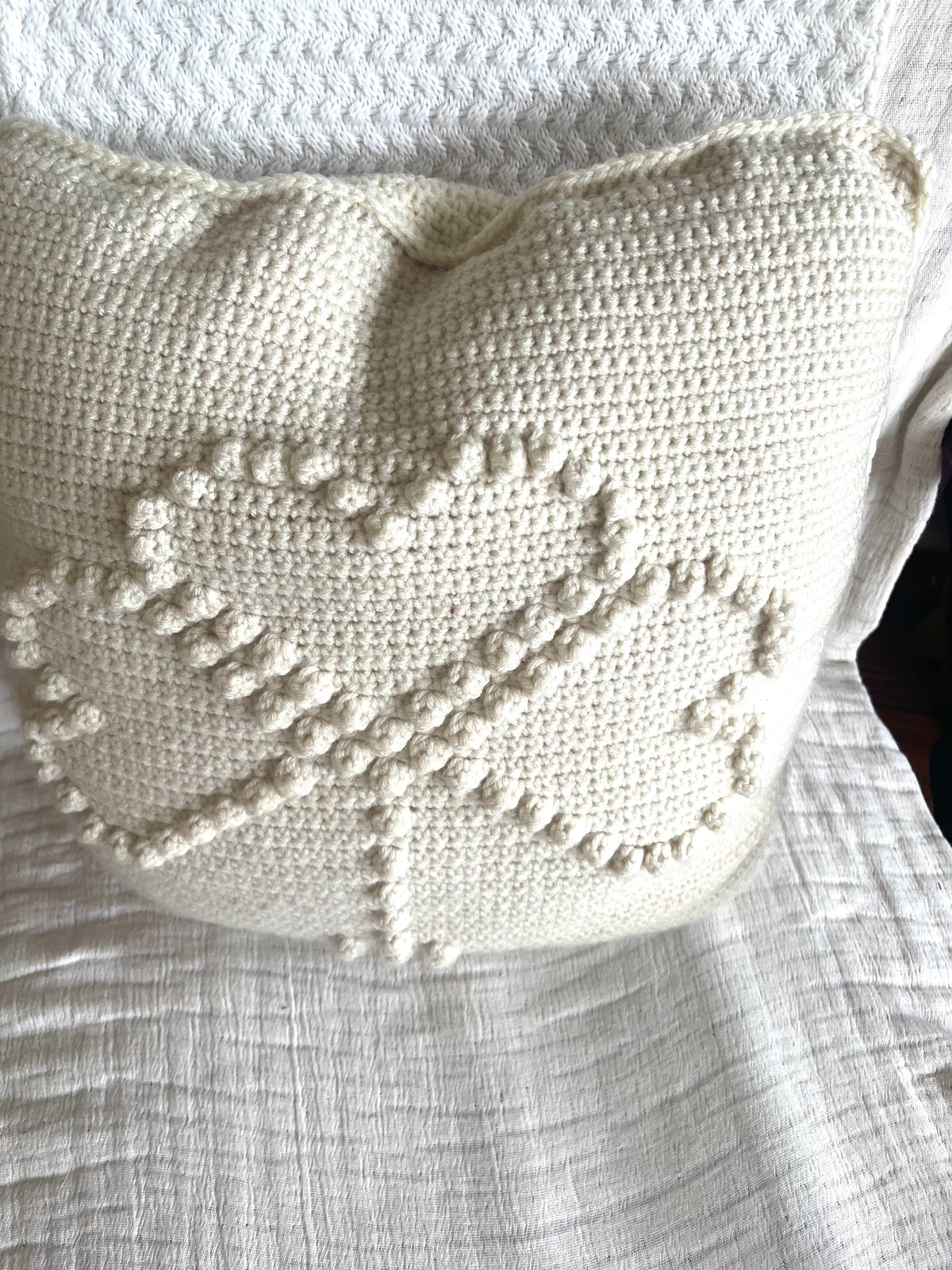 Hand knit shamrock pillow, Vintage st Partick's day pillow,knit vintage