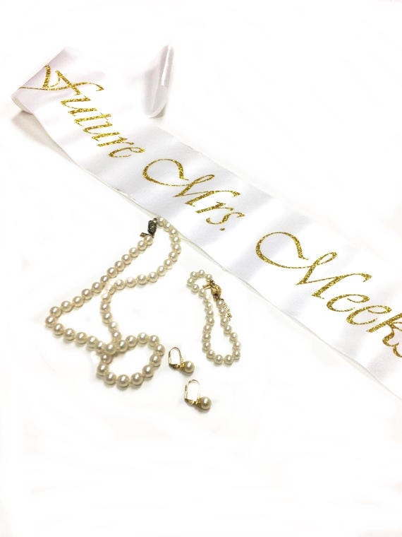 Future Mrs sash, bachelorette party sash