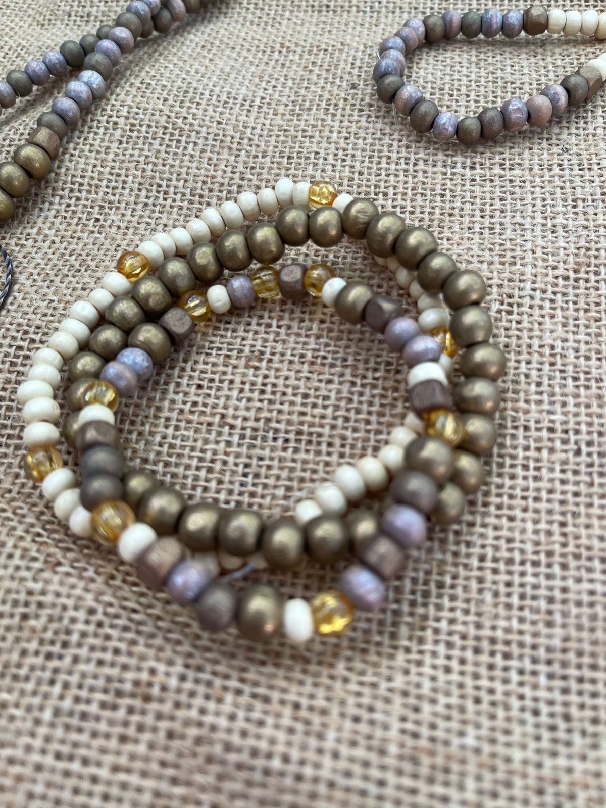 Beaded bracelet mineral tones