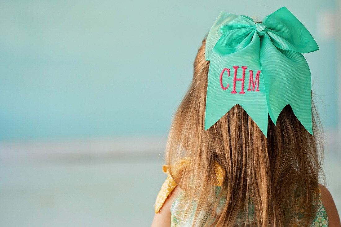 Monogrammed hair bow, girls hair bow