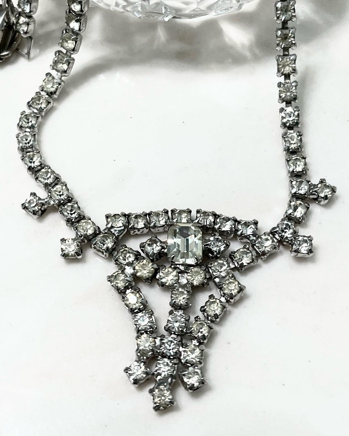 Vintage rhinestone necklace